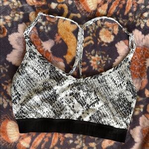 PINK Victoria's Secret Black and White Bra